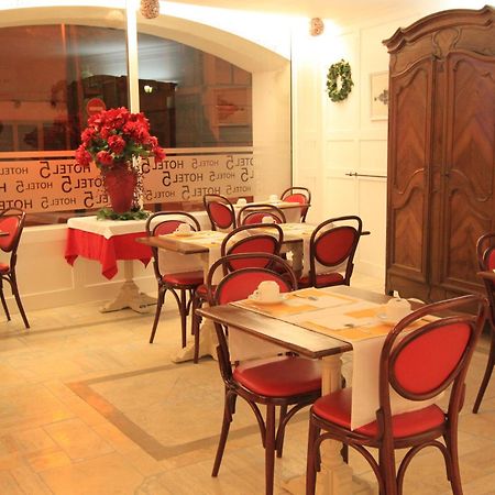 Hotel Le 5 مارتيج المظهر الخارجي الصورة