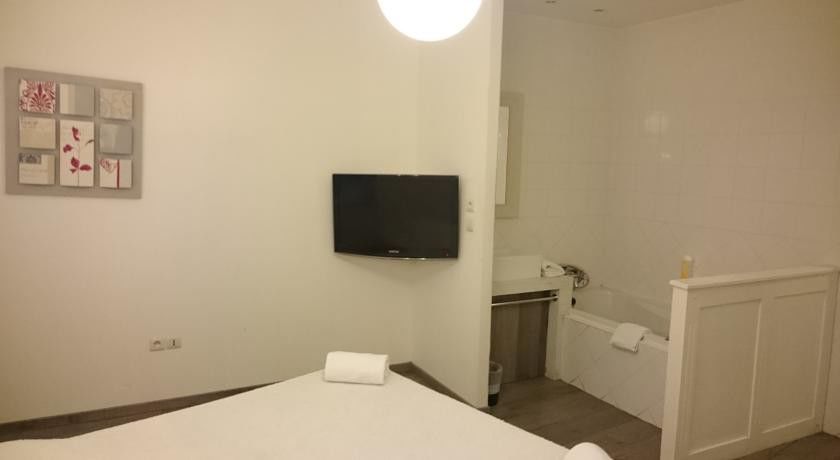 Hotel Le 5 مارتيج المظهر الخارجي الصورة